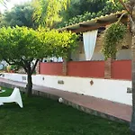 Vittoria Alojamento de Acomodação e Pequeno-almoço Giardini Naxos