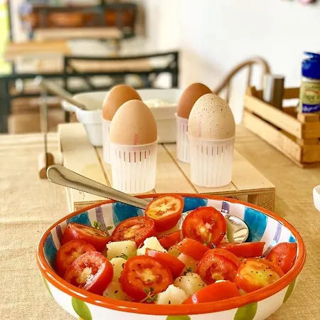 Vittoria فندق مبيت وإفطار جيارديني ناكسوس
